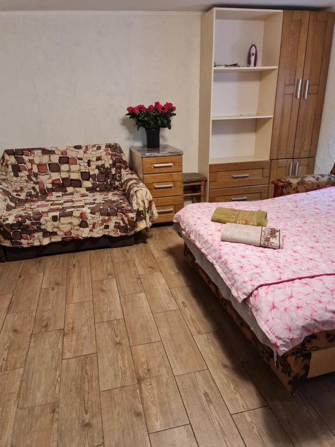 Apartamento Студіо На Кoновальця Leópolis Exterior foto